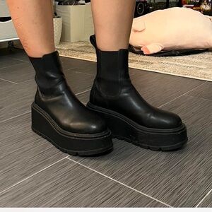 Black Platform Chelsea Boots